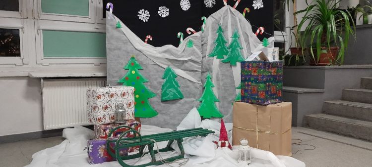 Szkoła Podstawowa nr 90 - swietlica